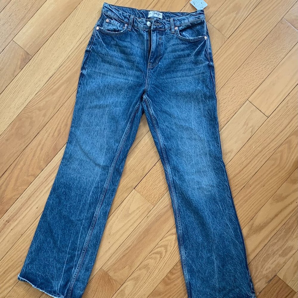 NWT Size 29 We the Free jeans.